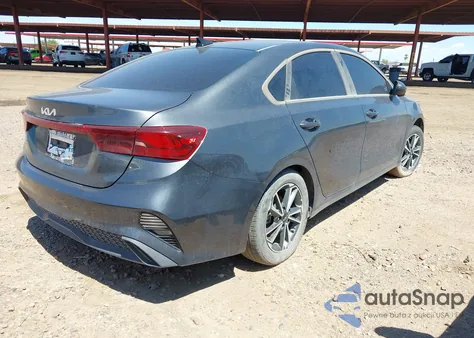 2022 Kia Forte Fe из США, поврежденный, VIN 3KPF24AD0NE446757